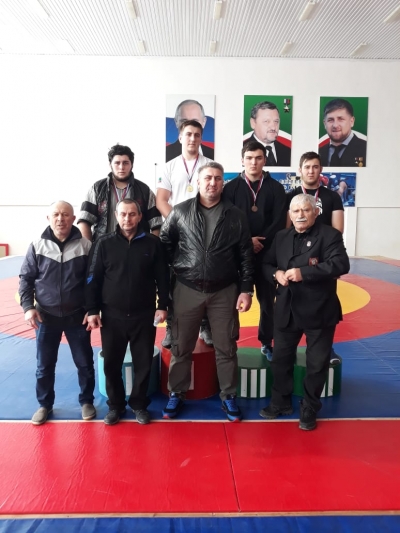 Первенство Чеченской Республики по греко-римской борьбе среди юниоров